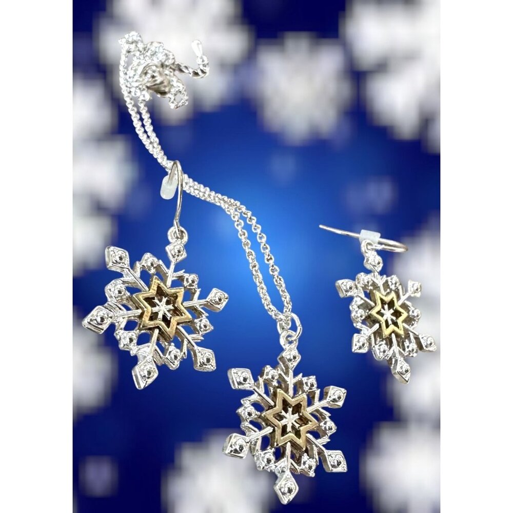Snowflake Necklace  Earrings Set 16" Chain New Reversible Festive Winter…
